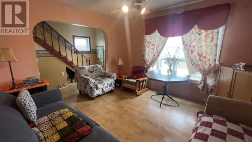 78 High Street, Trenton, photo 6