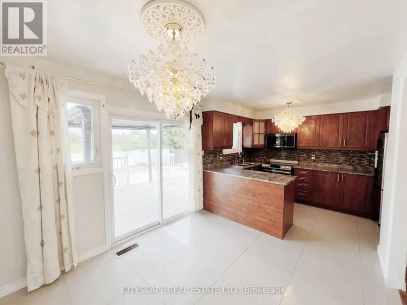 3720 Brandon Gate Drive — photo 16 of 40
