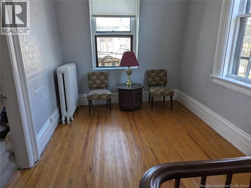 178 Queen Street — photo 8 of 28