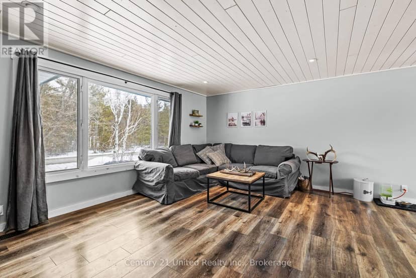 2234 McCrackens Landing Road — photo 15 of 35