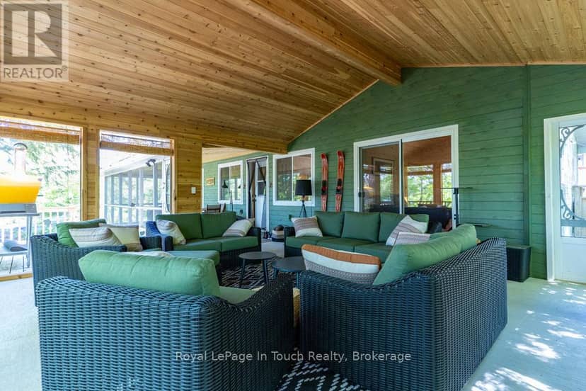 700 Island 980 / Deer Island — photo 31 of 40