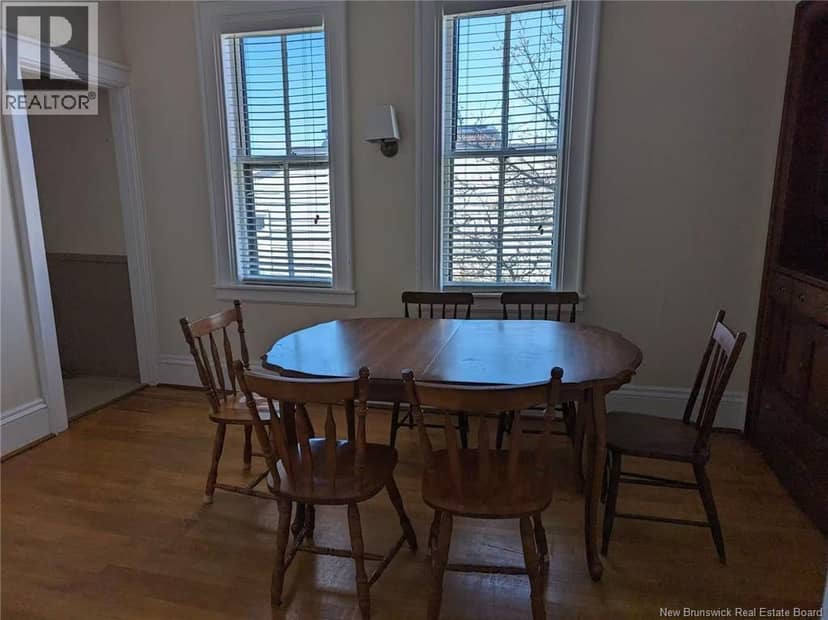 178 Queen Street — photo 16 of 28