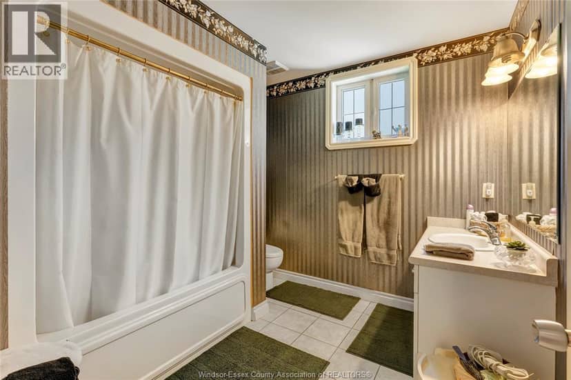 58 Queen's Hill — photo 26 of 40