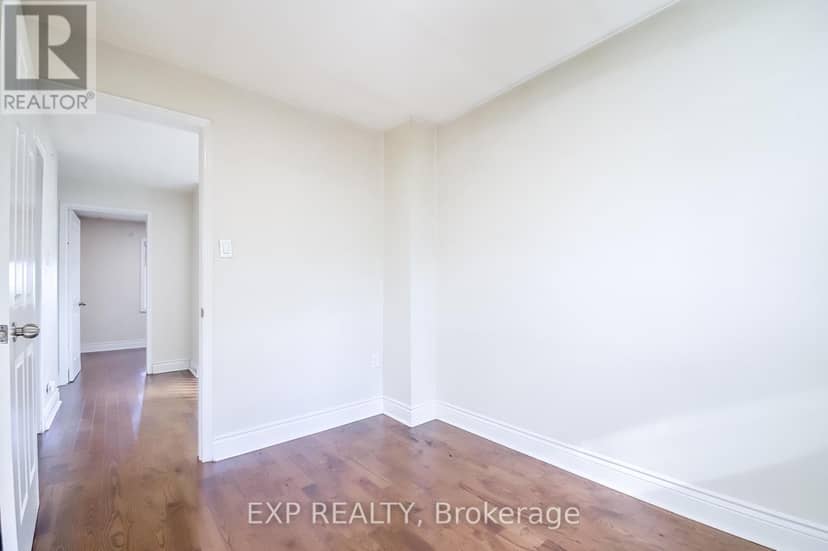 692 Sultana Square — photo 22 of 40