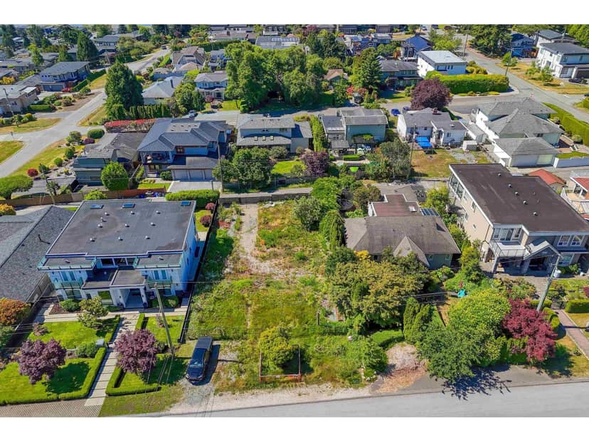 15554 CLIFF AVENUE, White Rock, photo 3