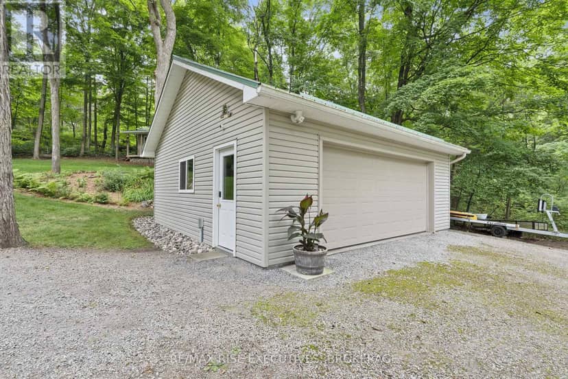 196 Old River Road — photo 33 of 40