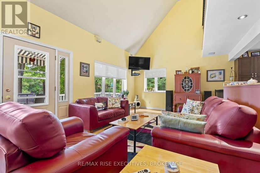 196 Old River Road, Leeds and the Thousand Islands, photo 5