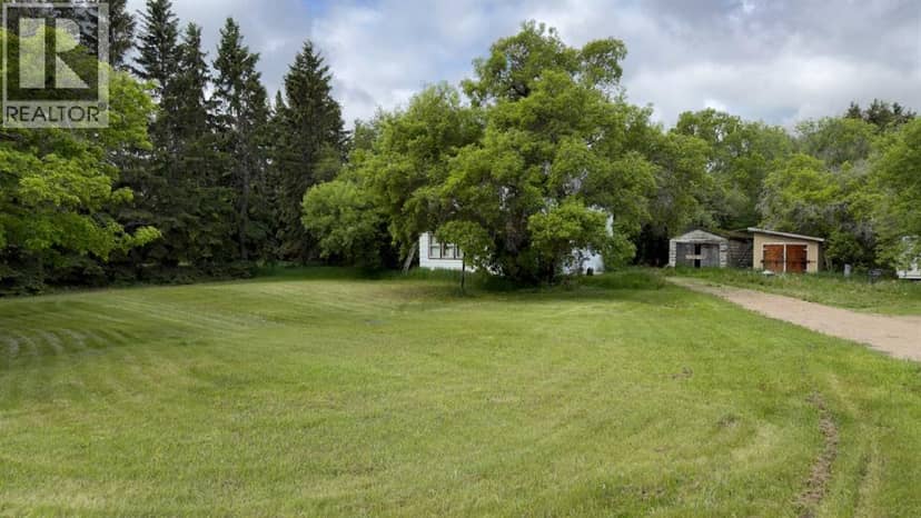 440048 Highway 894 — photo 9 of 12