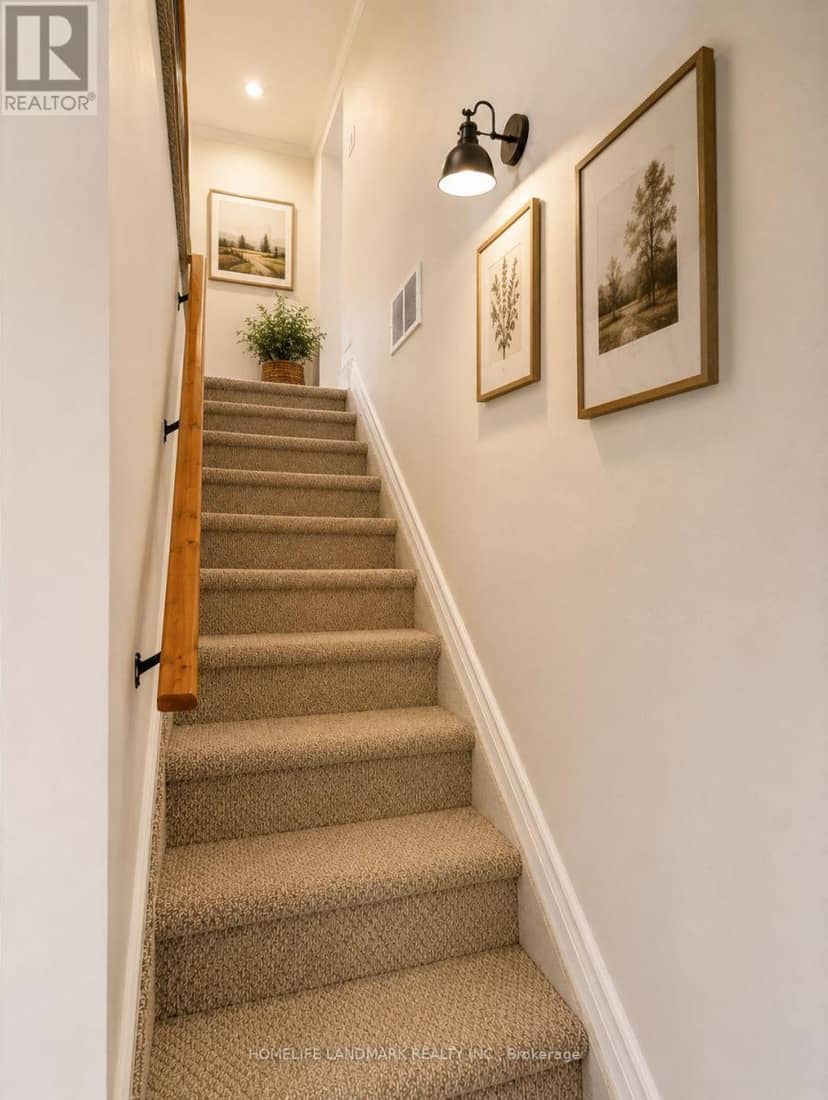 111 Penetang Street — photo 15 of 24