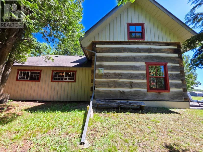 79 Pine Tree Harbour Road — photo 3 of 40