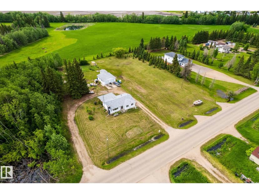 3706 50 ST — photo 35 of 40