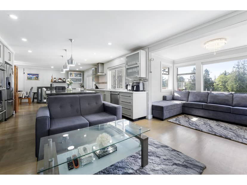11399 S LOUGHREN DRIVE, Surrey, photo 6