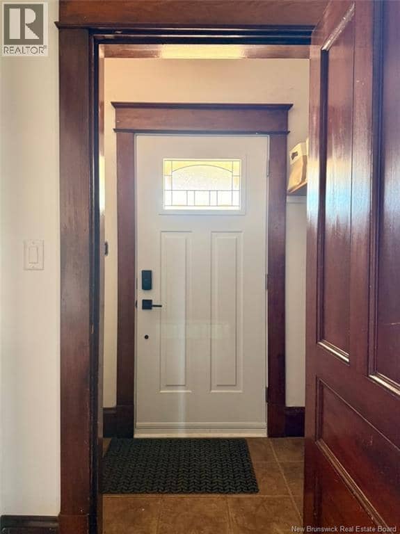 24 Stanley Street — photo 3 of 29