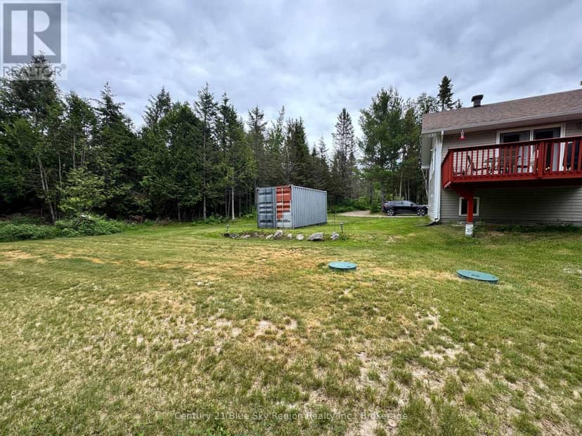 2161 Papineau Road — photo 30 of 33