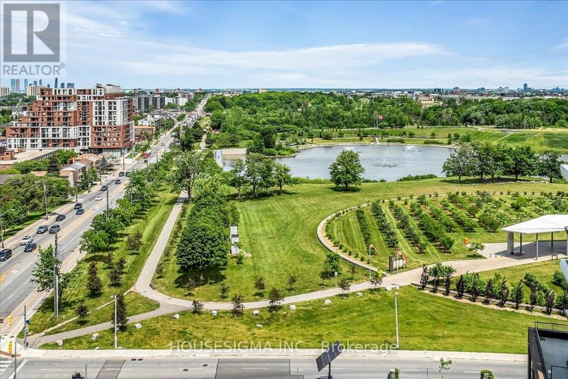 1006 - 50 George Butchart Drive — photo 26 of 40