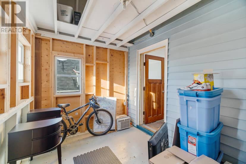 308 Fitzroy Street — photo 18 of 40
