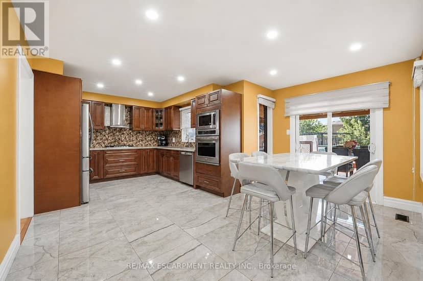15 Talia Court, Hamilton, photo 8