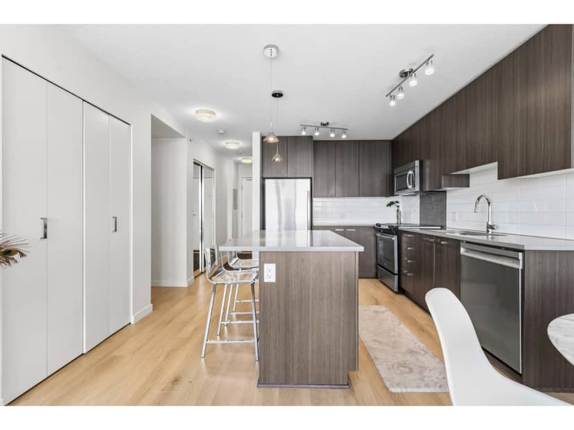 3303 13325 102A AVENUE, Surrey, photo 6
