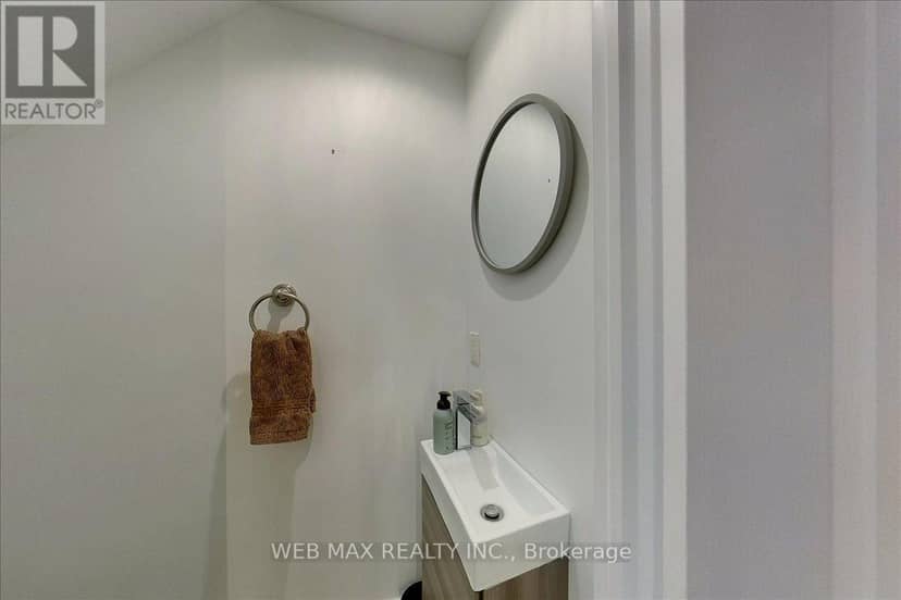 173 Milverton Boulevard — photo 17 of 40