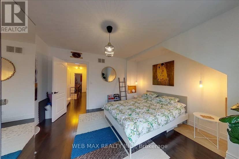 173 Milverton Boulevard — photo 18 of 40