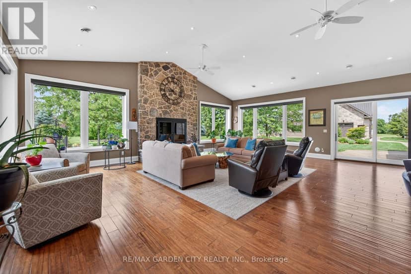 4580 Cherry Avenue — photo 17 of 40