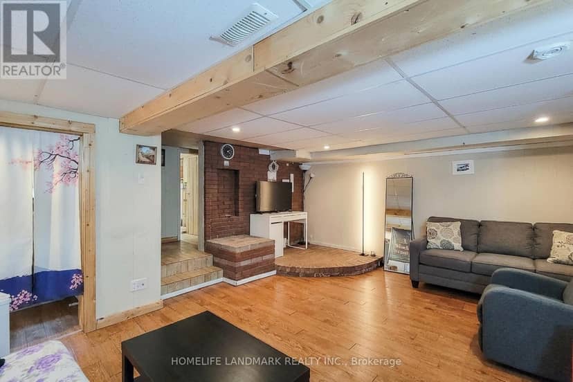 242 Bowman Street — photo 17 of 23