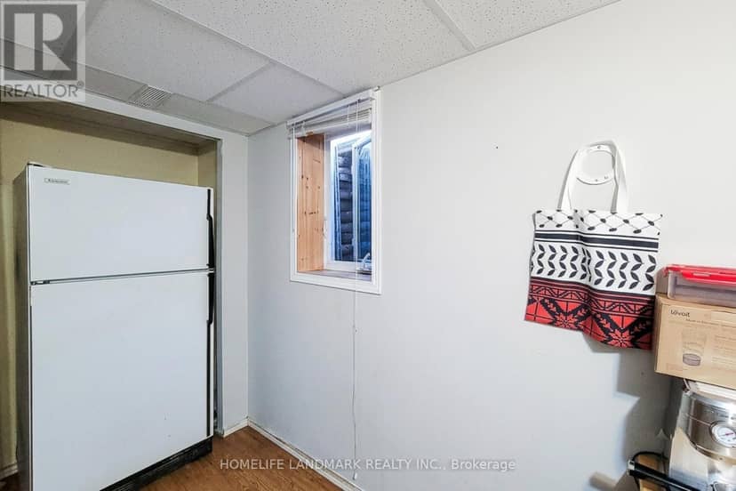 242 Bowman Street — photo 18 of 23