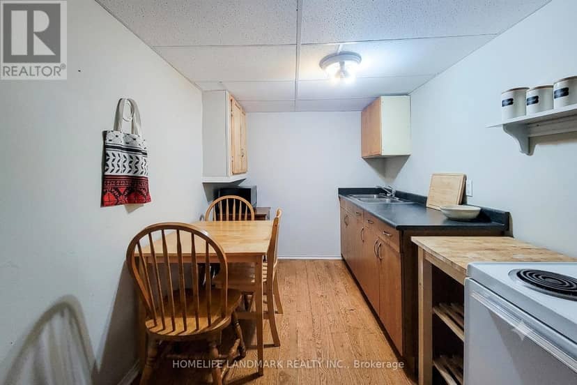 242 Bowman Street — photo 19 of 23