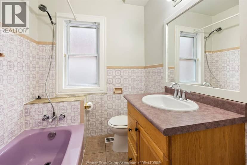 1130 Langlois — photo 16 of 25