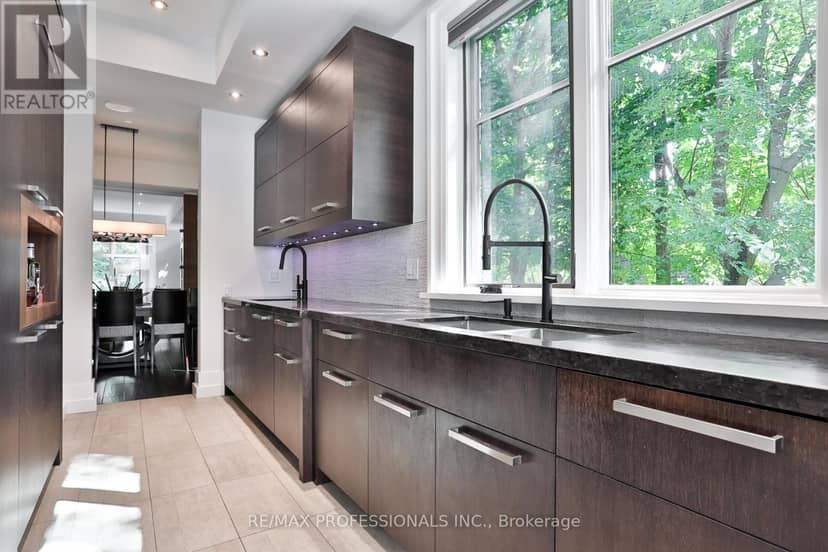 262 Maple Grove Drive — photo 13 of 40