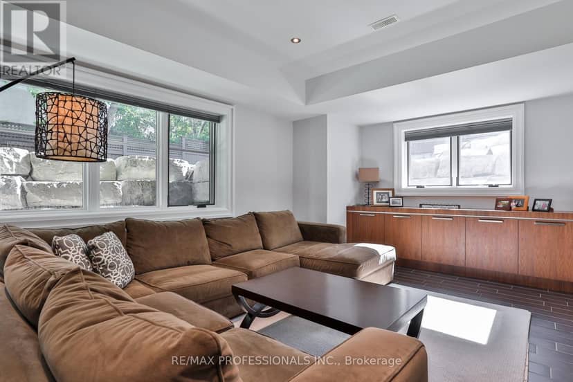 262 Maple Grove Drive — photo 38 of 40