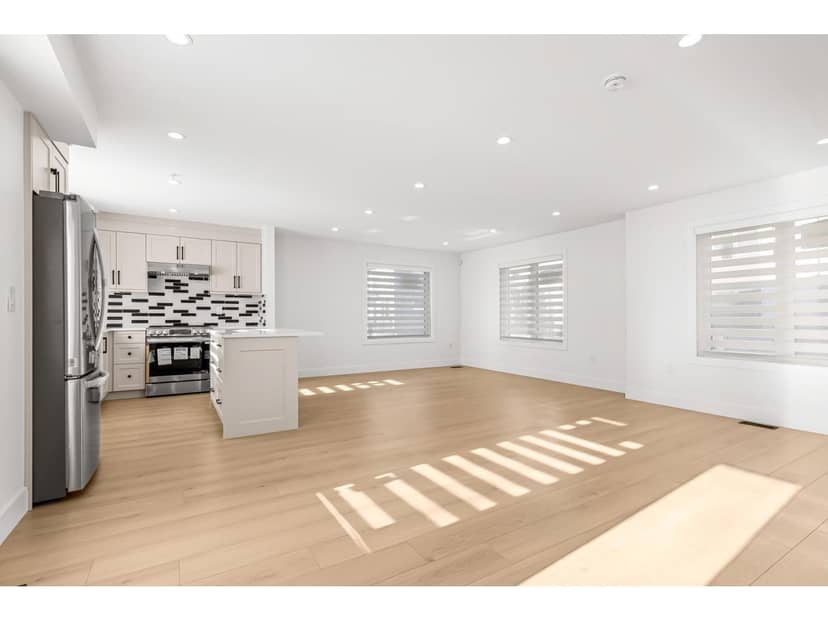 2 22348 48 AVENUE, Langley, photo 5