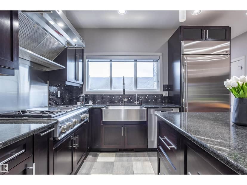 4949 Terwillegar Cm NW, Edmonton, photo 4