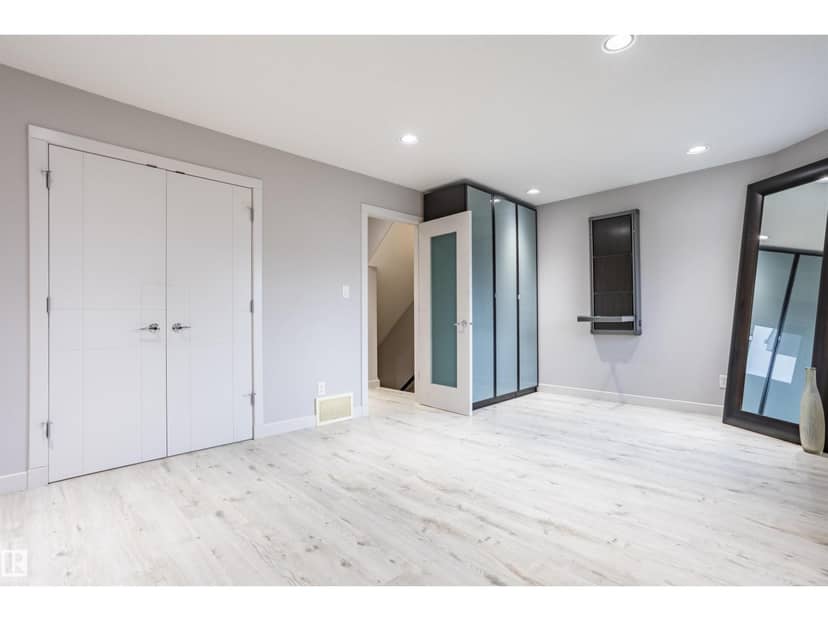4949 Terwillegar Cm NW — photo 32 of 40