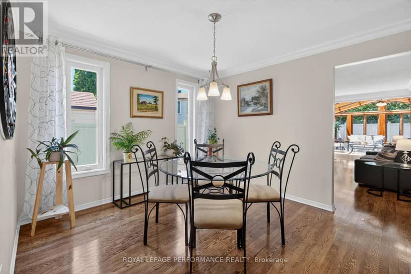 569 Princess Louise Drive — photo 11 of 40