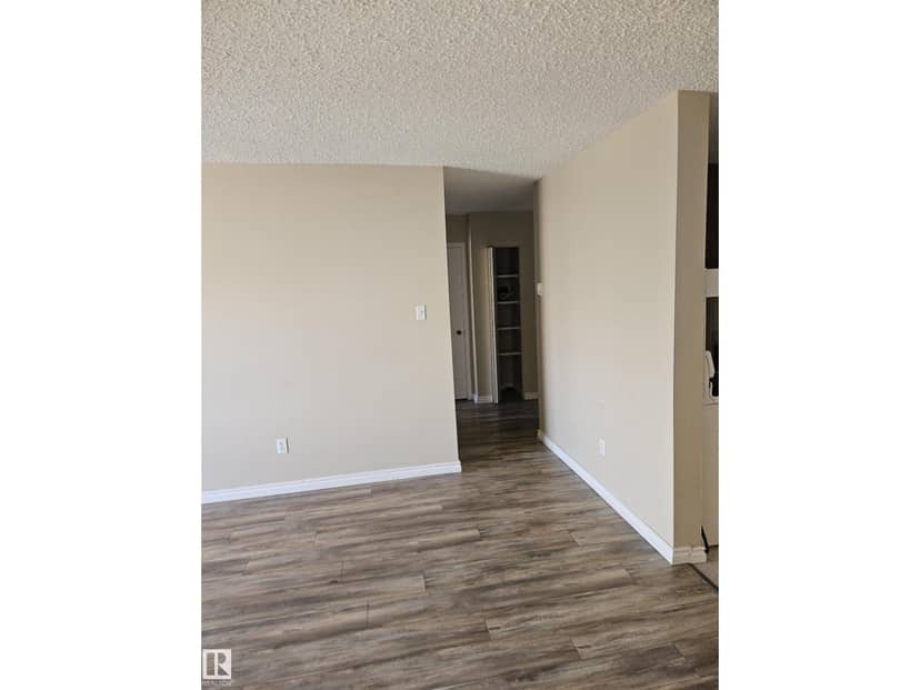 #301 10615 110 Street NW NW, Edmonton, photo 8