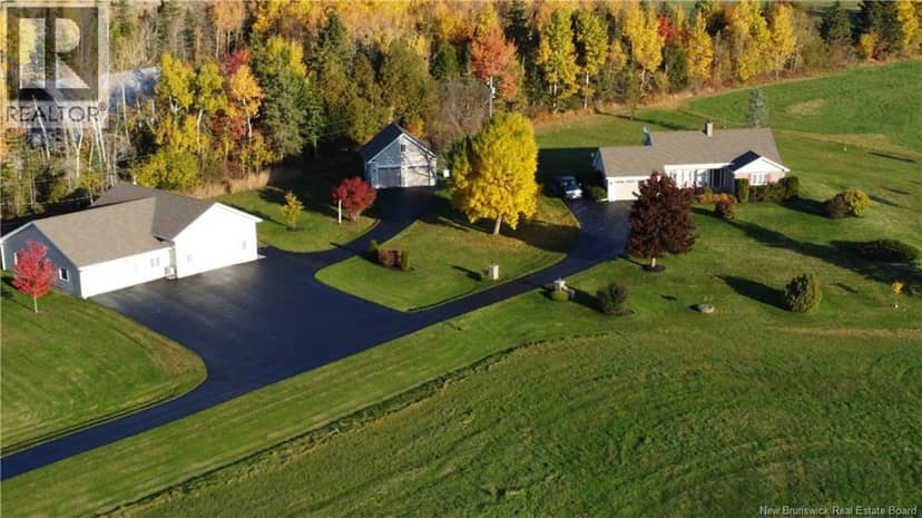 121 Fawcett Hill Road — photo 1 of 40