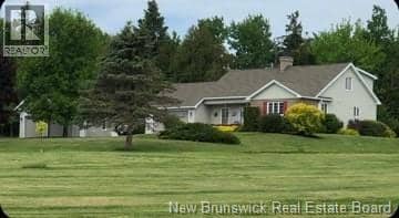 121 Fawcett Hill Road — photo 4 of 40