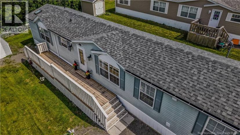 35 Lupin Avenue — photo 6 of 40