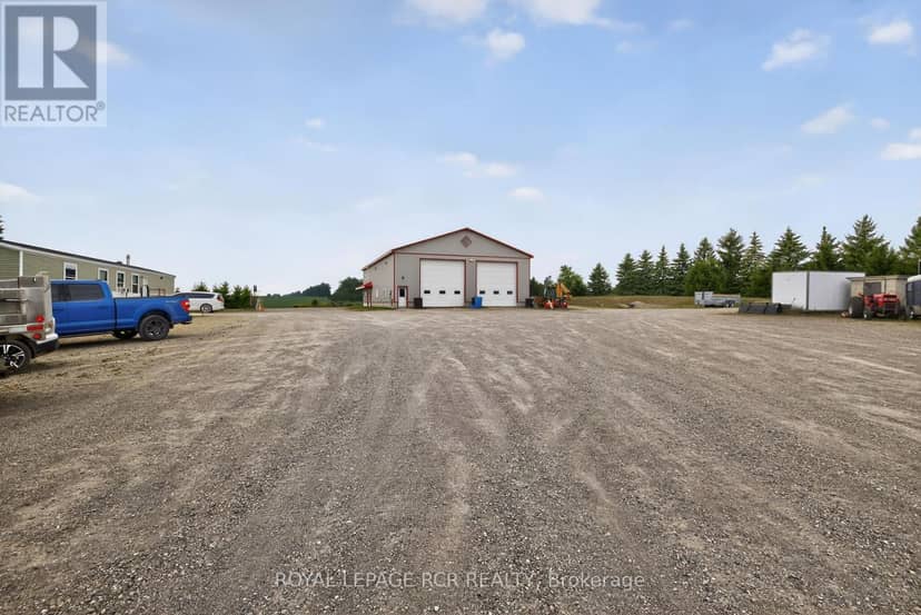 6128 Eighth Line — photo 4 of 40
