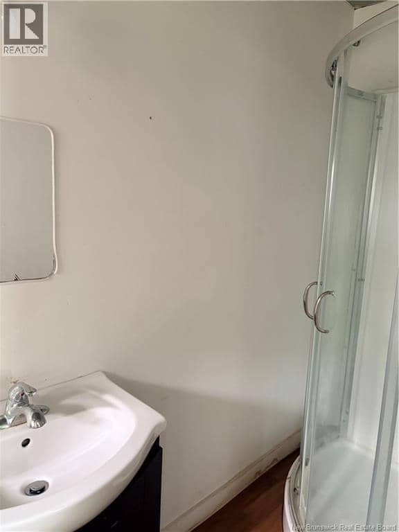16 Cunard Street — photo 19 of 21