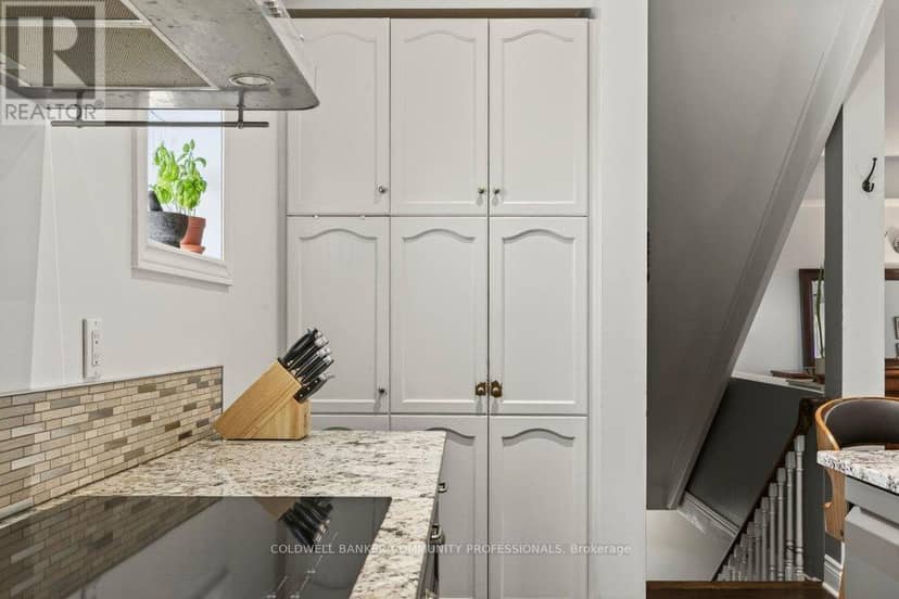 21 - 100 Beddoe Drive — photo 12 of 40
