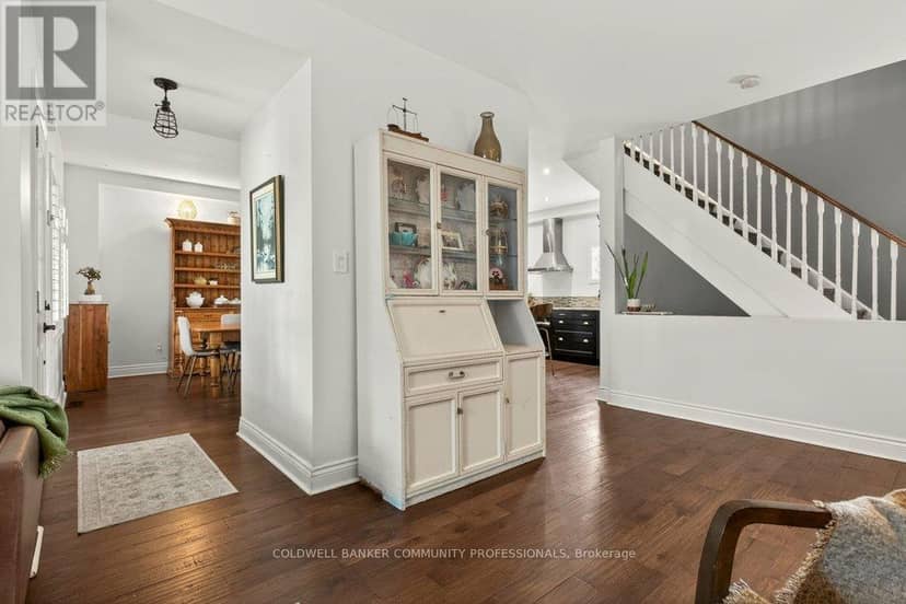21 - 100 Beddoe Drive — photo 21 of 40