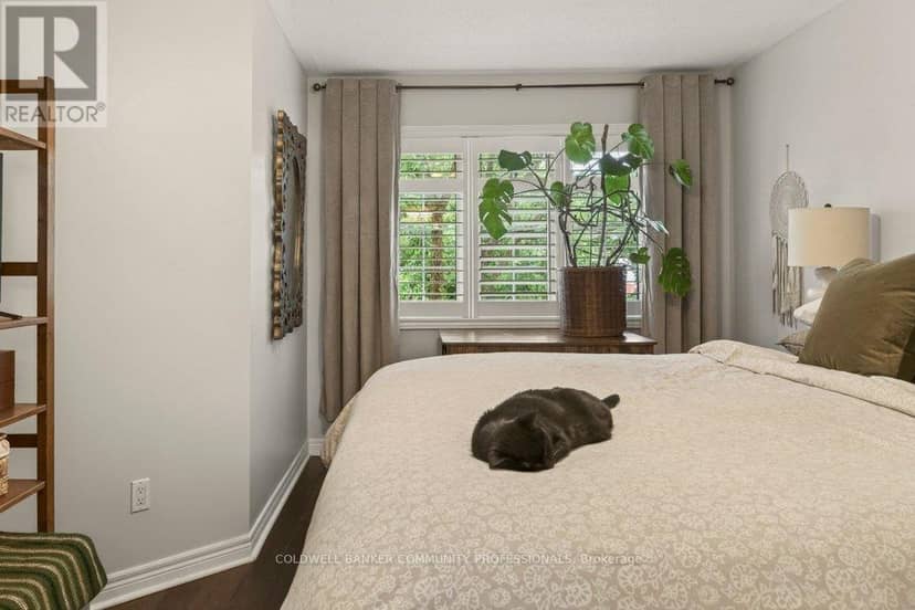 21 - 100 Beddoe Drive — photo 24 of 40