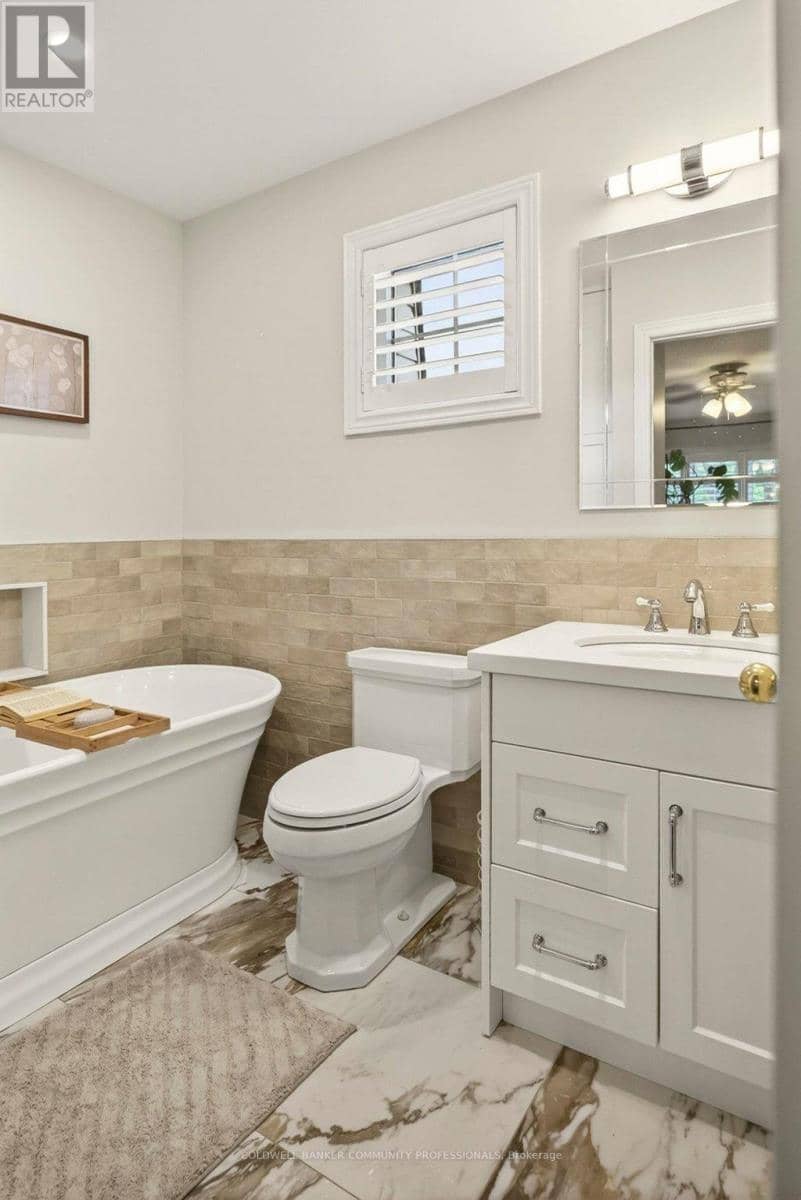 21 - 100 Beddoe Drive — photo 28 of 40