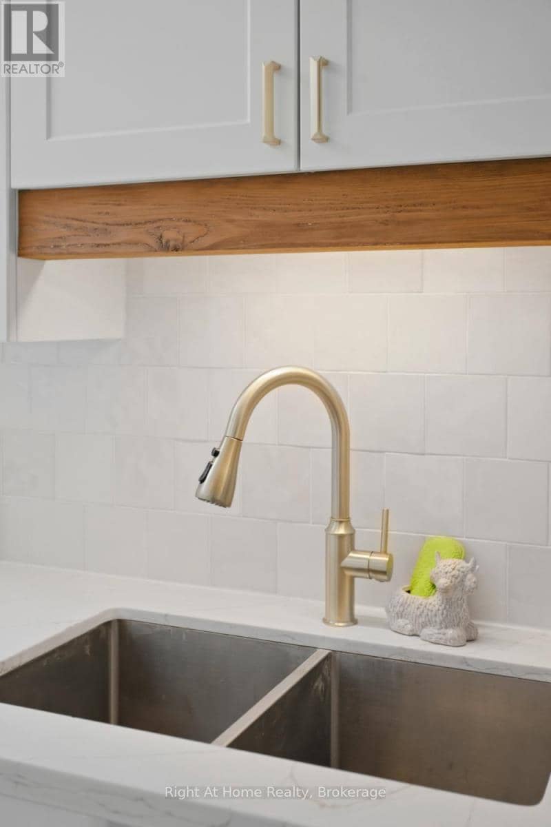 93 Riverlea Road — photo 17 of 40