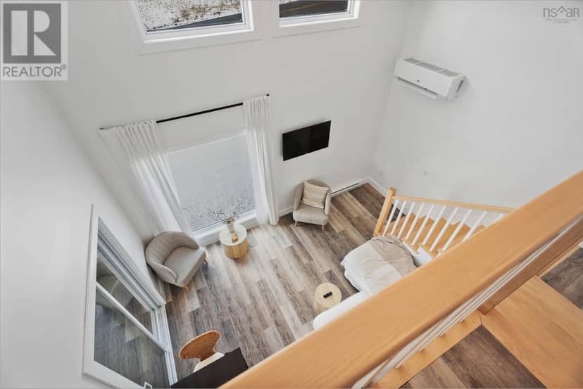 15 Shore Road — photo 18 of 40