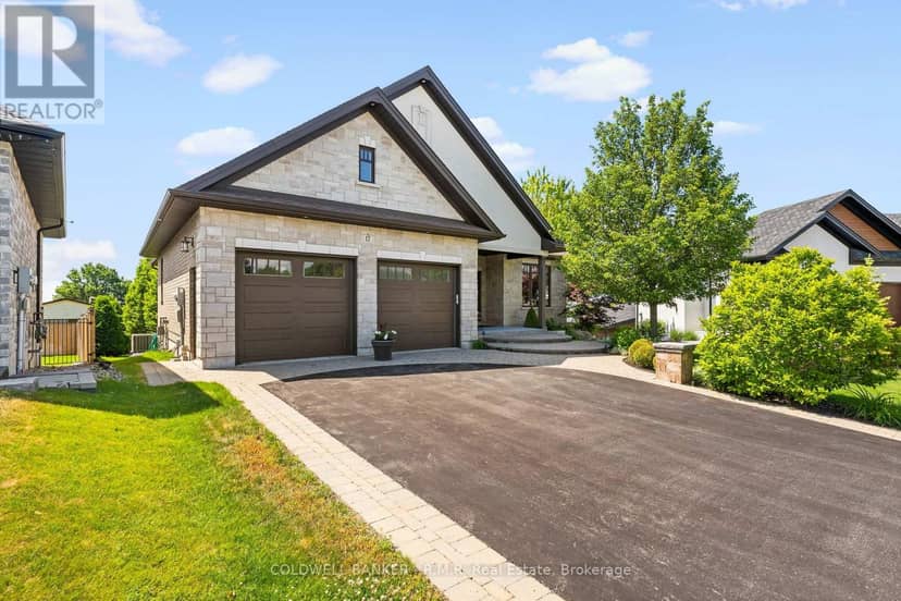 17 Castle Ridge — photo 2 of 40