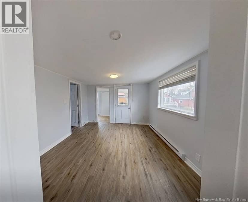 383-385 Grand-Pre Street — photo 18 of 36