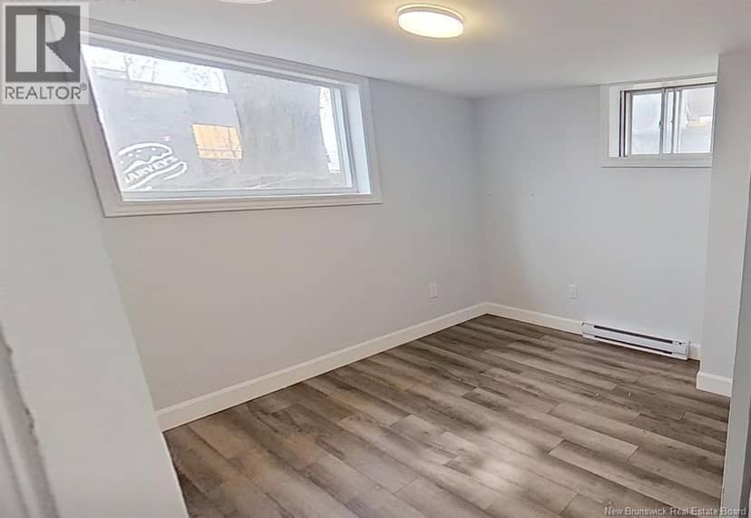 383-385 Grand-Pre Street — photo 26 of 36